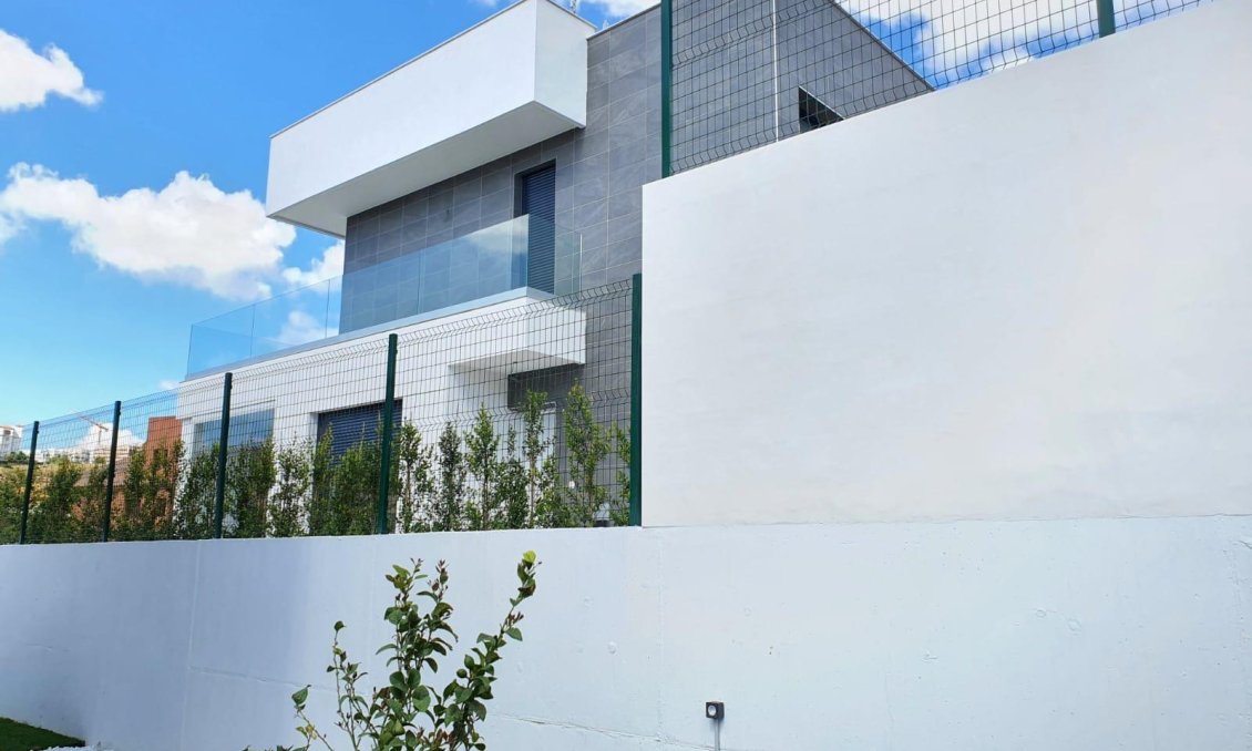Neue Gebäude - Villa -
Manilva - La Duquesa