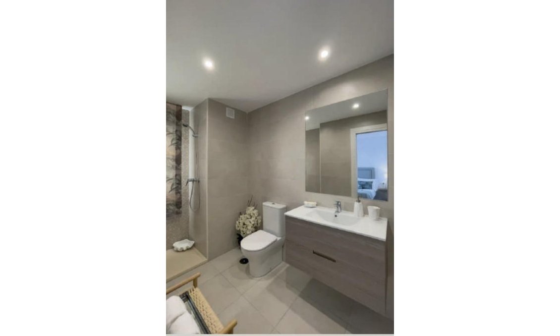 Neue Gebäude - Wohnung -
Marbella - Nueva Andalucia