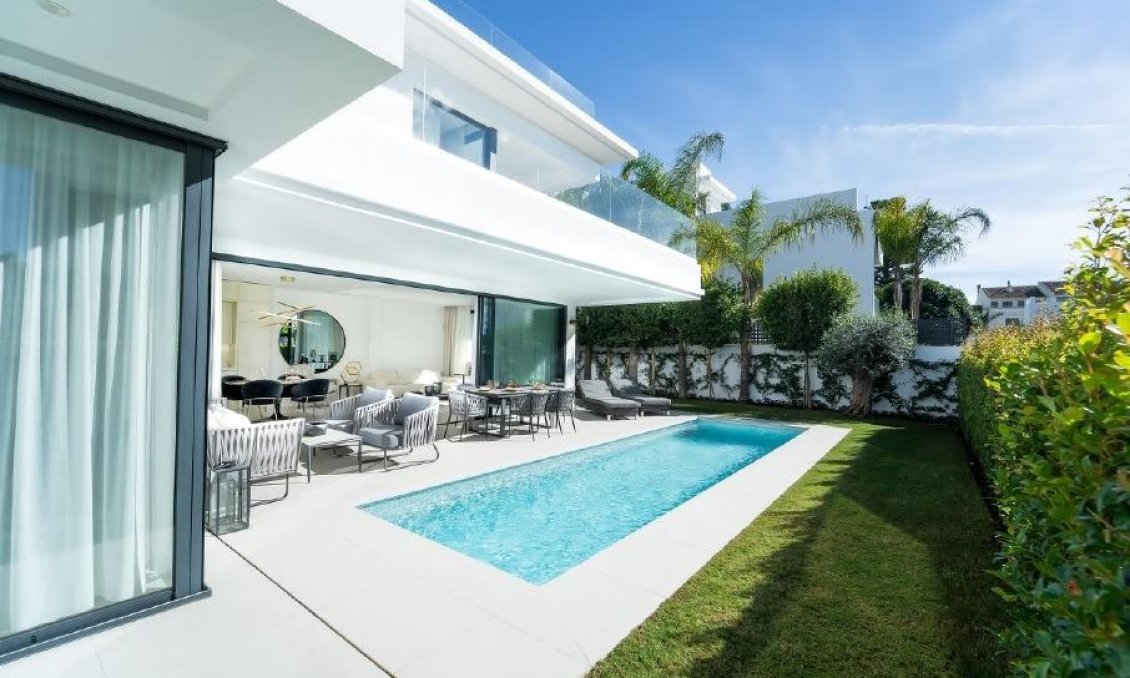 Obra nueva - Villa -
Marbella - The Golden Mile