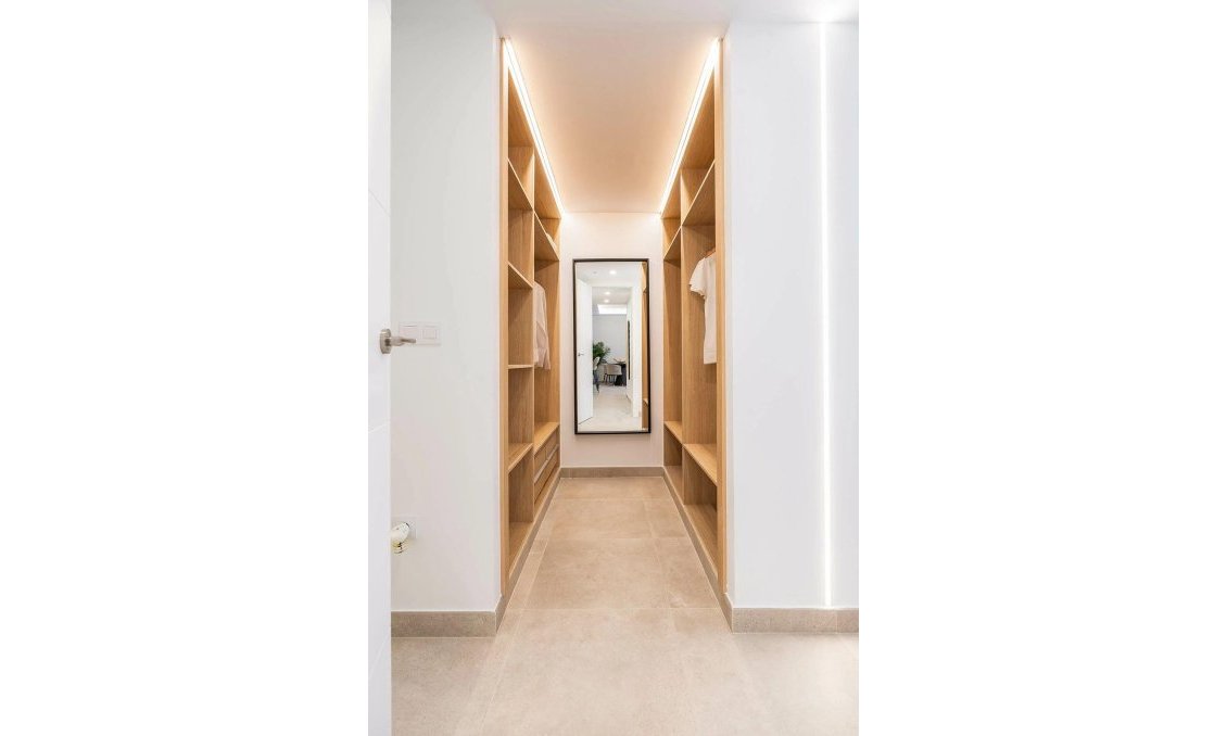 Neue Gebäude - Wohnung -
Fuengirola - Centro