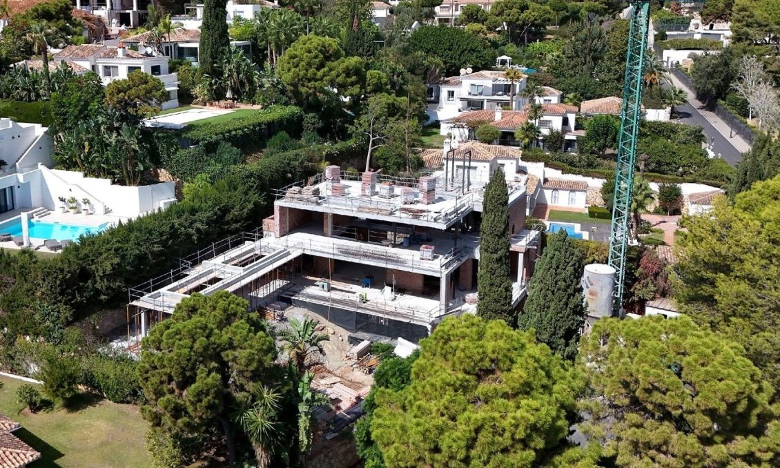 Obra nueva - Villa -
Marbella - Cascada De Camojan