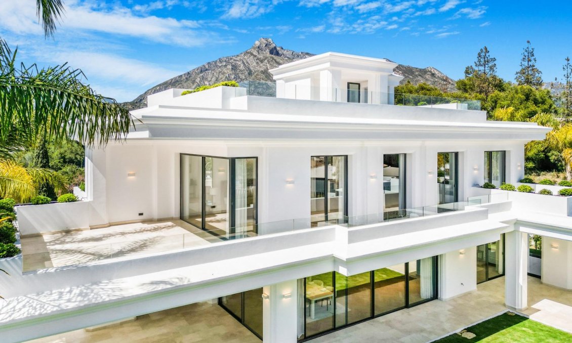 Obra nueva - Villa -
Marbella - Lomas De Marbella Club