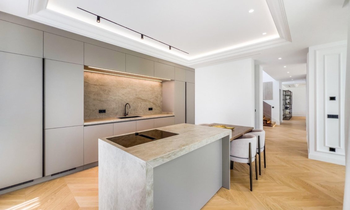 Obra nueva - Villa -
Marbella - Lomas De Marbella Club