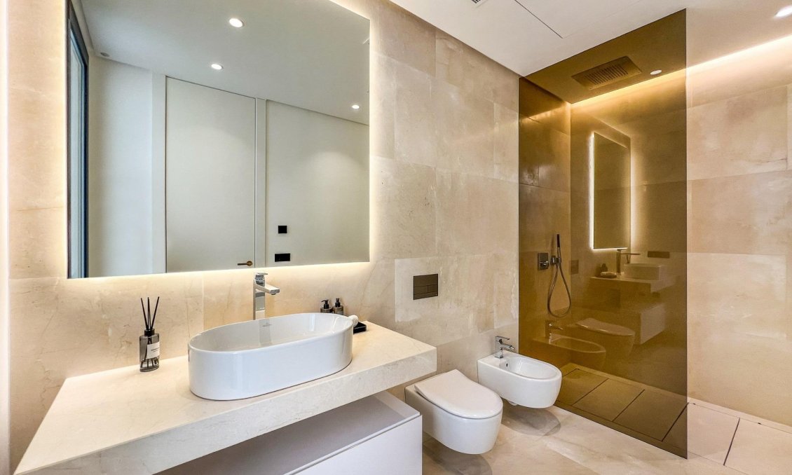 Obra nueva - Villa -
Marbella - Lomas De Marbella Club