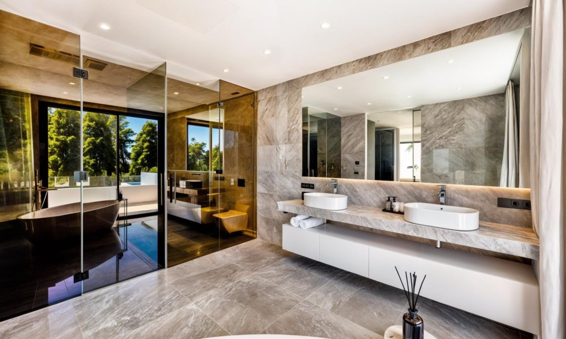 Obra nueva - Villa -
Marbella - Lomas De Marbella Club