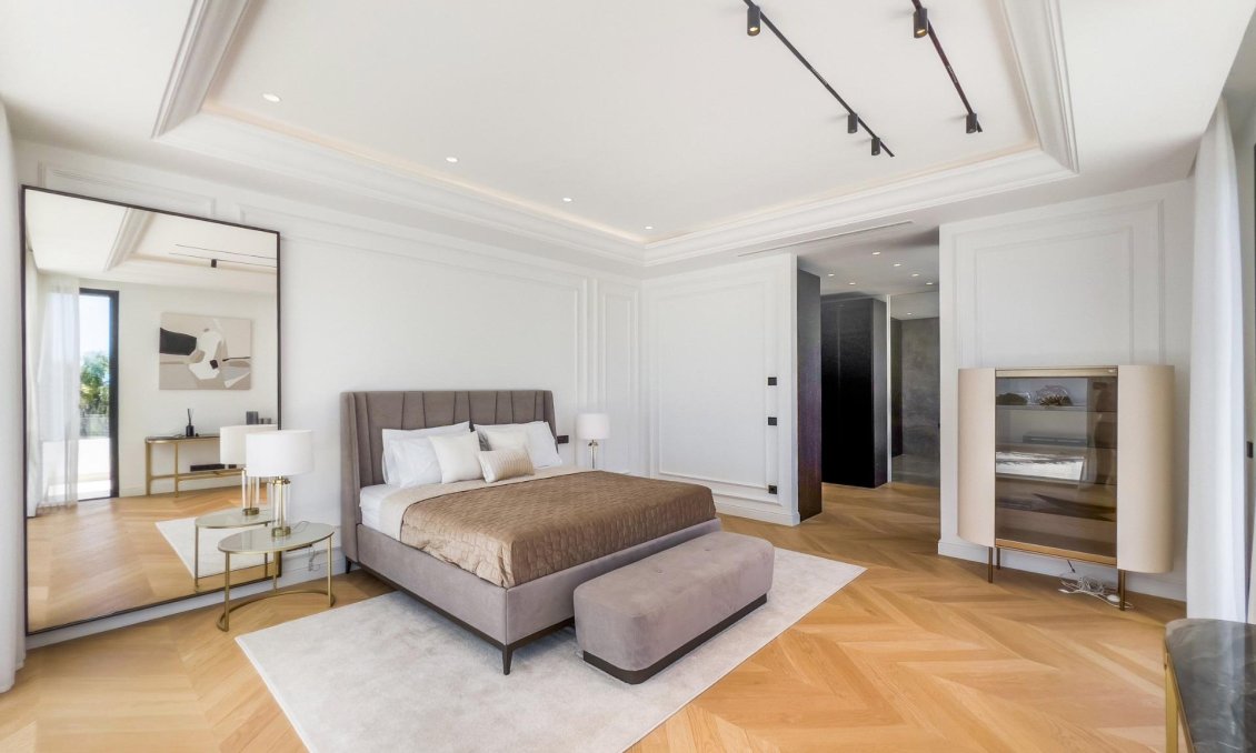 Obra nueva - Villa -
Marbella - Lomas De Marbella Club