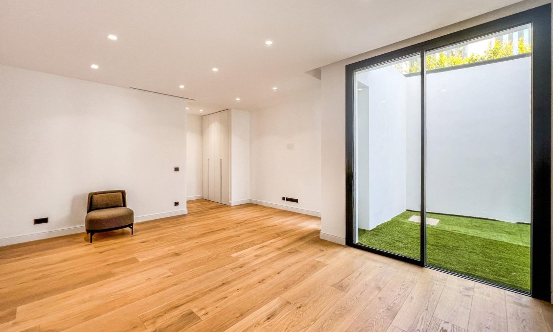 Obra nueva - Villa -
Marbella - Lomas De Marbella Club