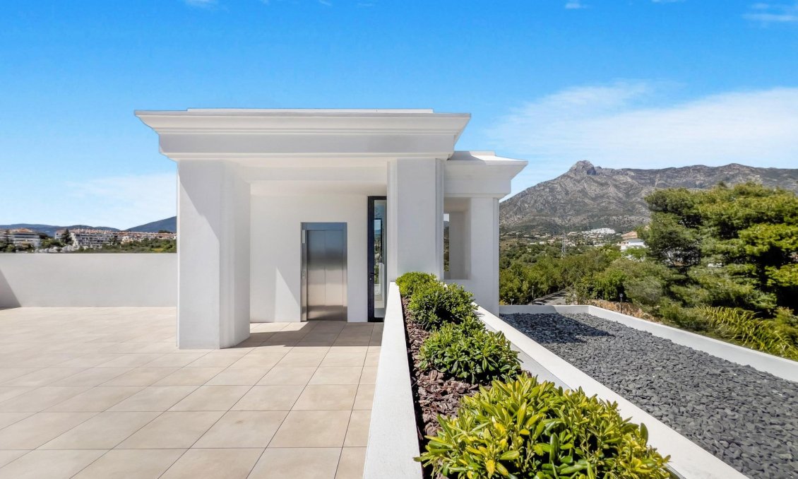 Obra nueva - Villa -
Marbella - Lomas De Marbella Club