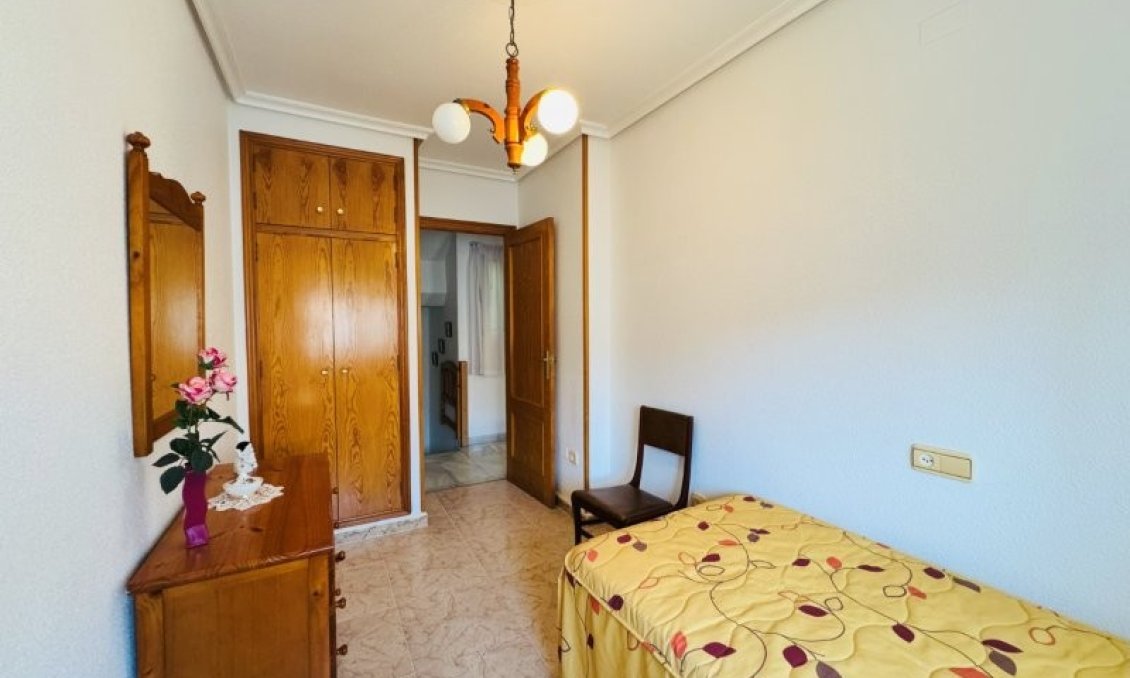 Segunda mano - Duplex -
La Mata - Costa Blanca