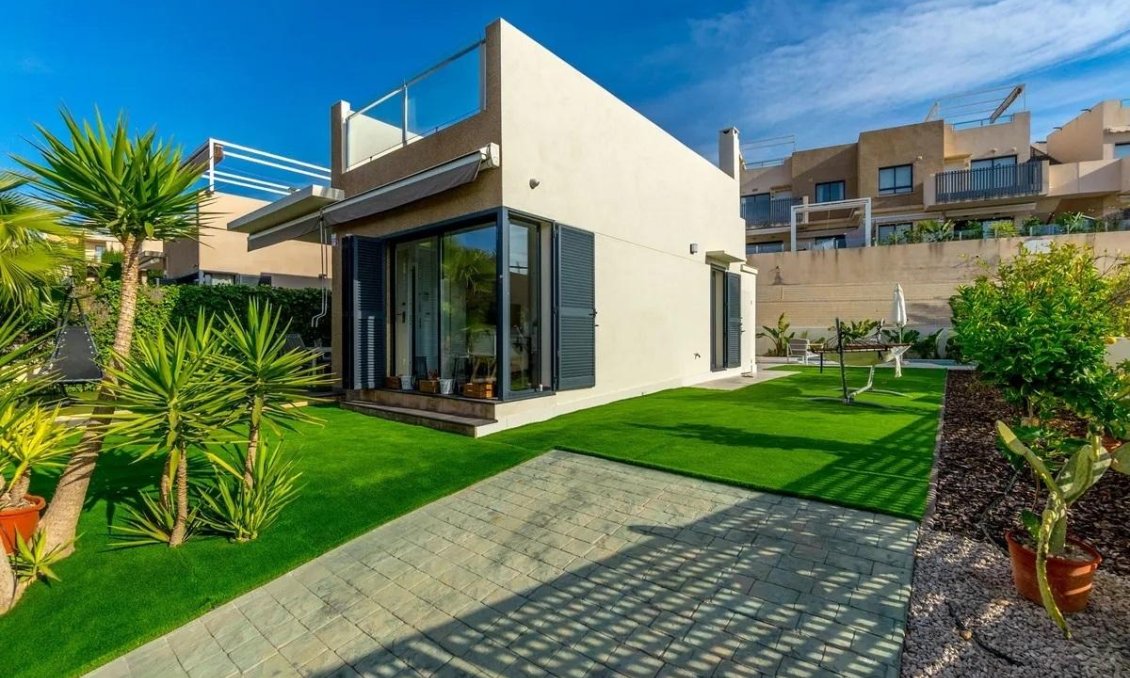 Segunda mano - Villa -
Orihuela Costa - Costa Blanca