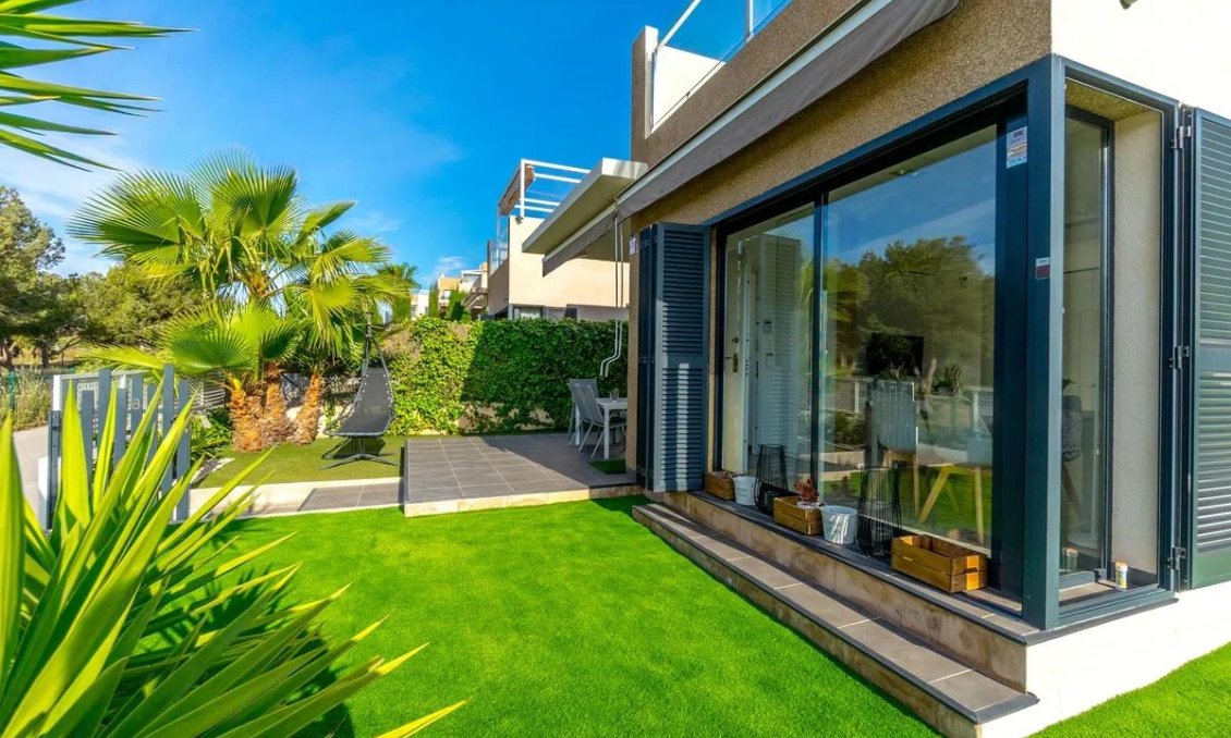 Segunda mano - Villa -
Orihuela Costa - Costa Blanca