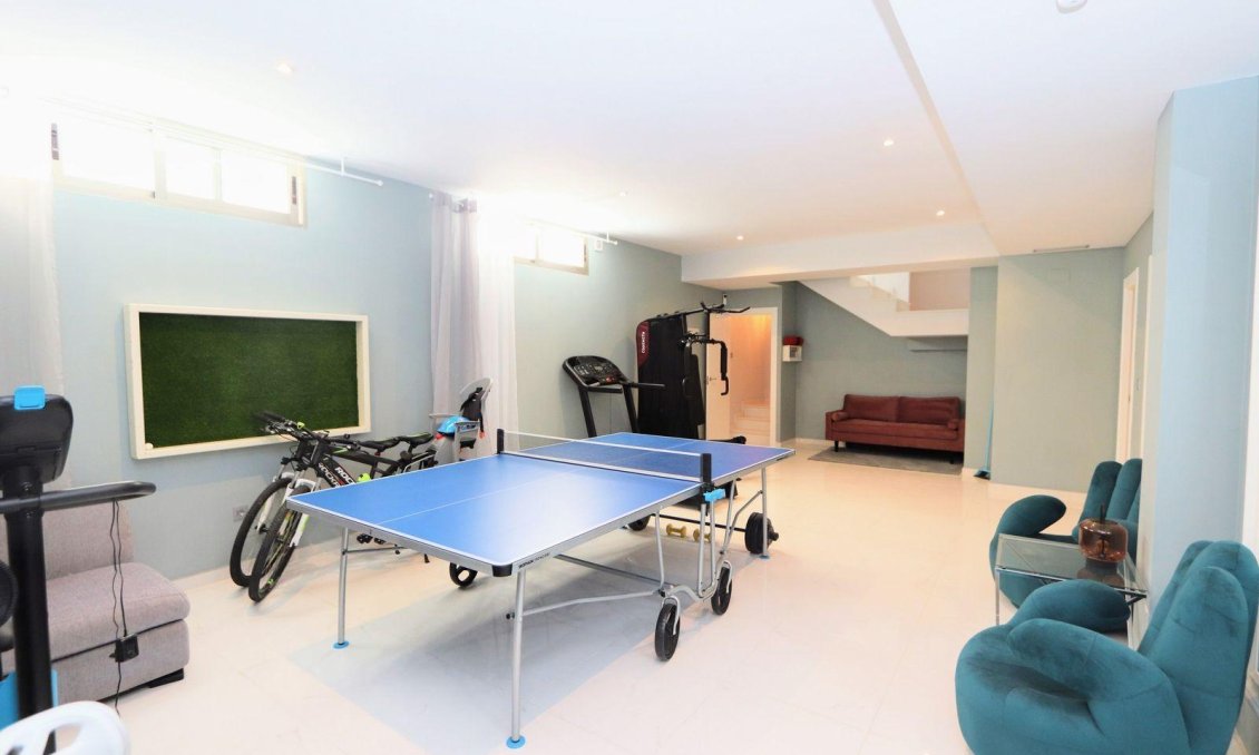 Segunda mano - Villa -
Orihuela Costa - Costa Blanca