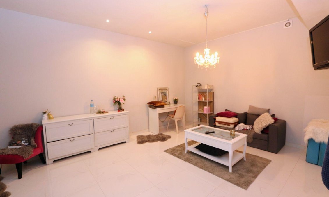 Segunda mano - Villa -
Orihuela Costa - Costa Blanca