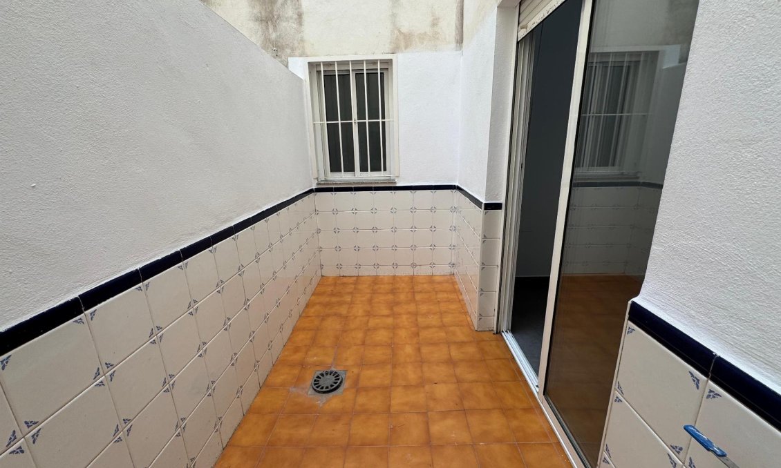 Segunda mano - Apartamento -
Almoradí - Inland