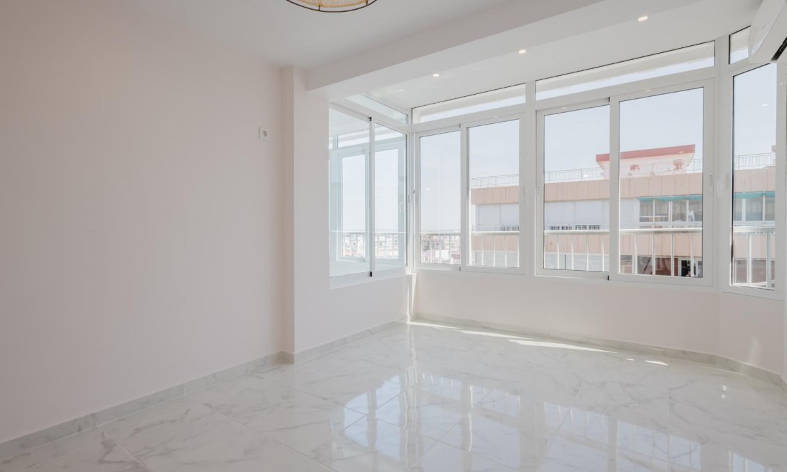 Segunda mano - Apartamento -
Torrevieja - Costa Blanca
