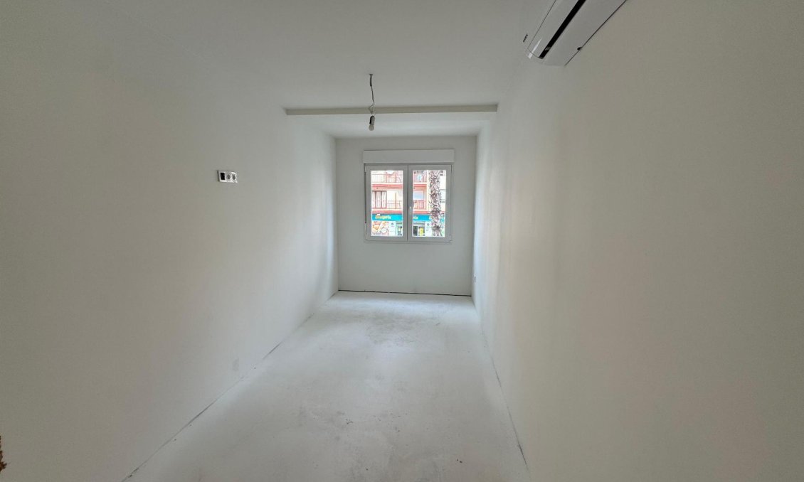 Wiederverkauf - Wohnung -
Torrevieja - Costa Blanca