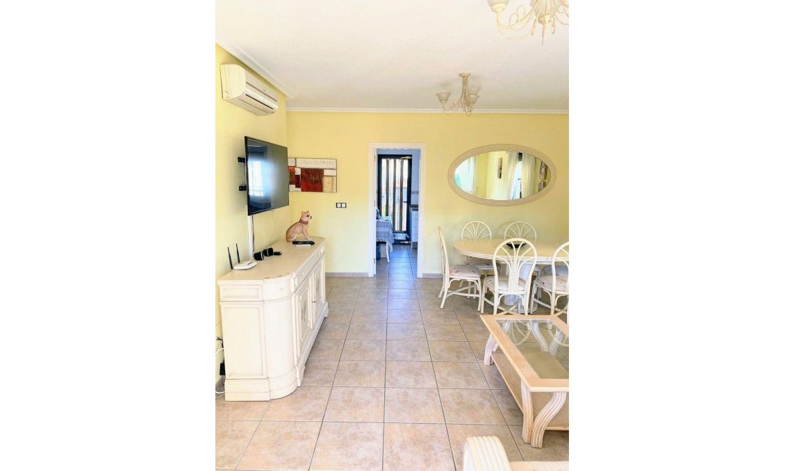 Segunda mano - Villa -
Villamartin - Costa Blanca