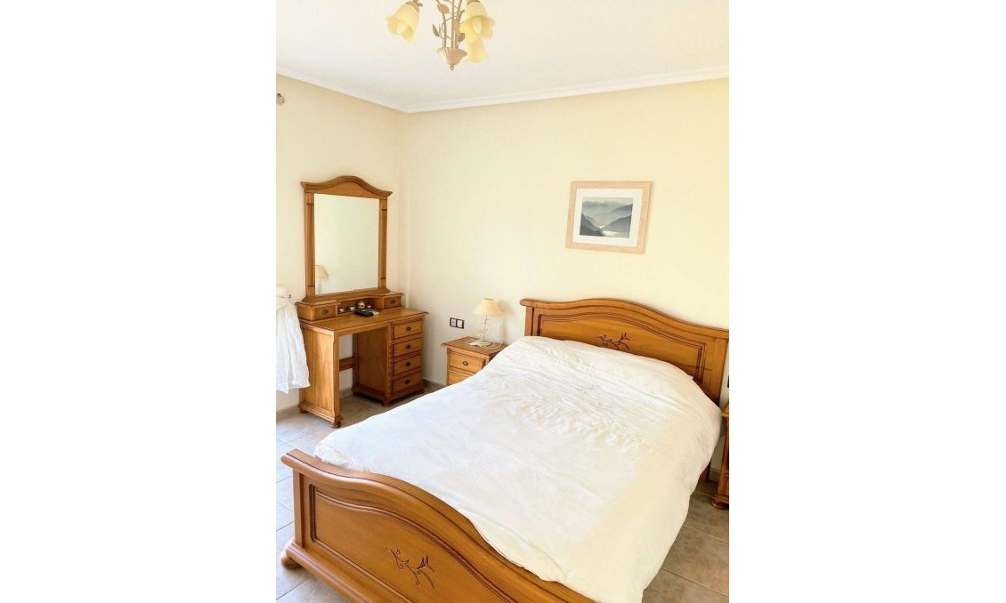 Segunda mano - Villa -
Villamartin - Costa Blanca