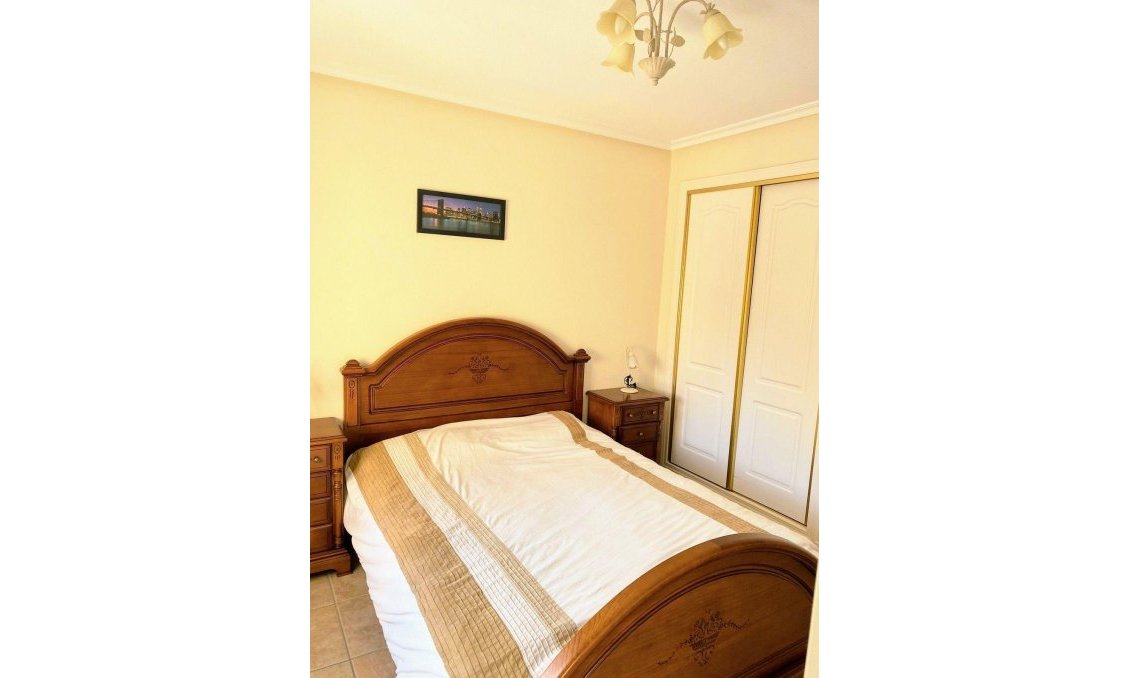 Segunda mano - Villa -
Villamartin - Costa Blanca