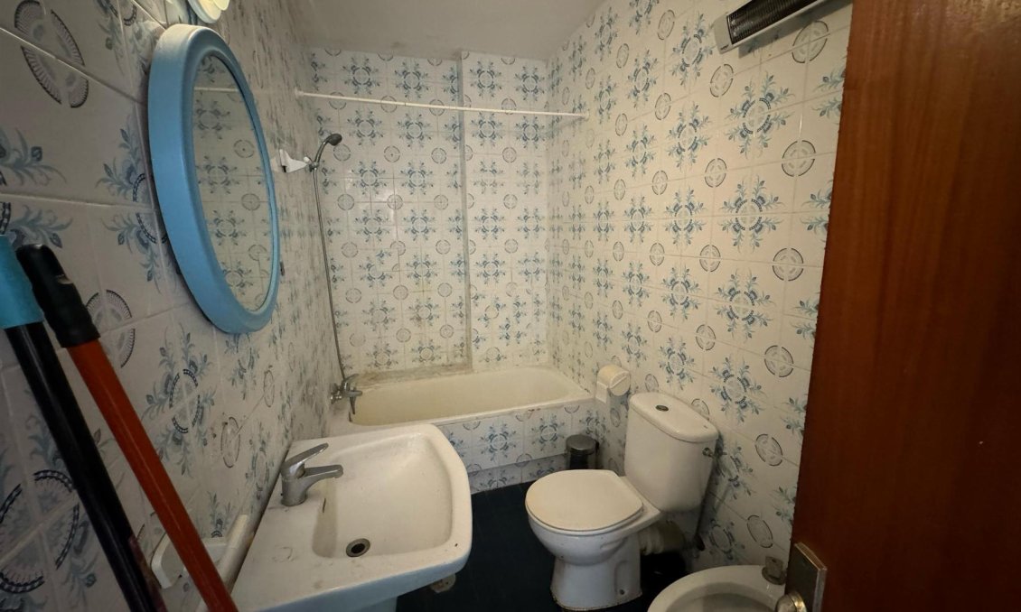Használt Ingatlanok - Apartman -
Torrevieja - Costa Blanca