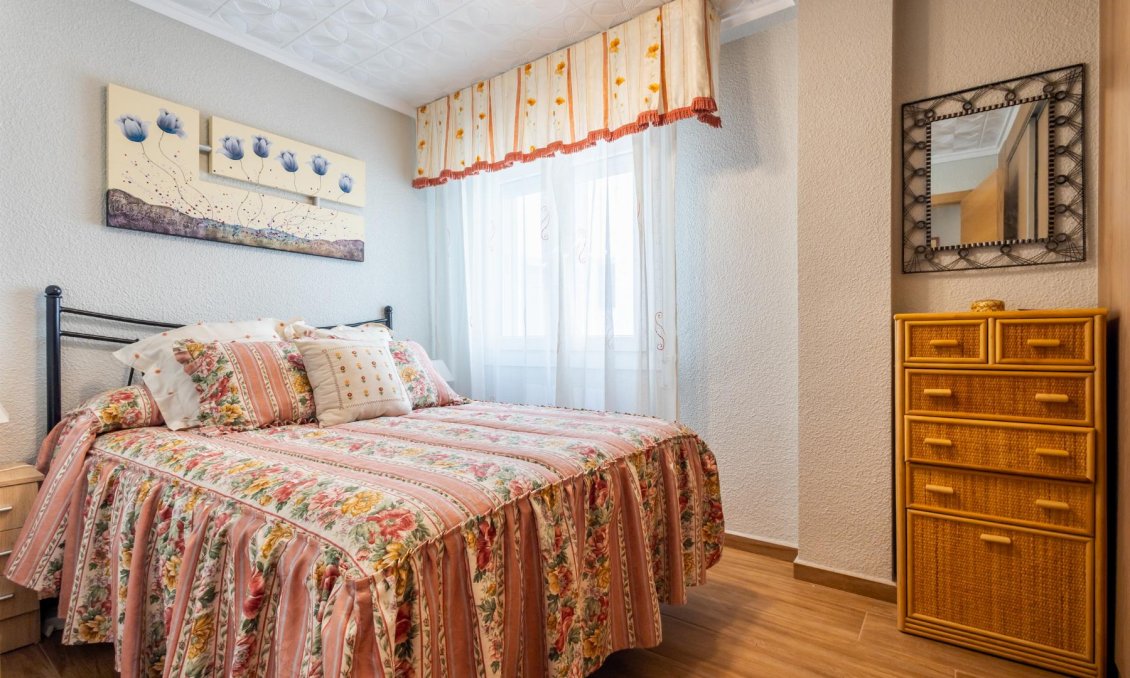 Wiederverkauf - Wohnung -
Torrevieja - Costa Blanca