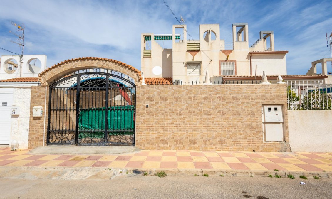 Segunda mano - Villa -
Torrevieja - Costa Blanca