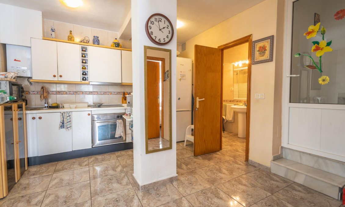 Segunda mano - Villa -
Torrevieja - Costa Blanca