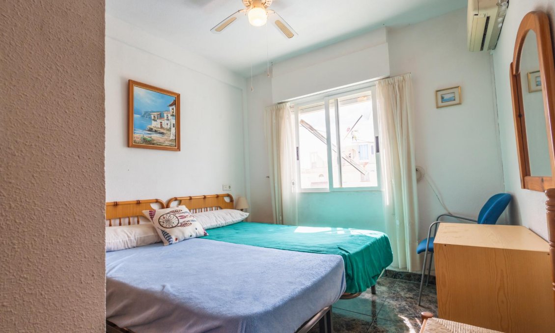 Segunda mano - Villa -
Torrevieja - Costa Blanca
