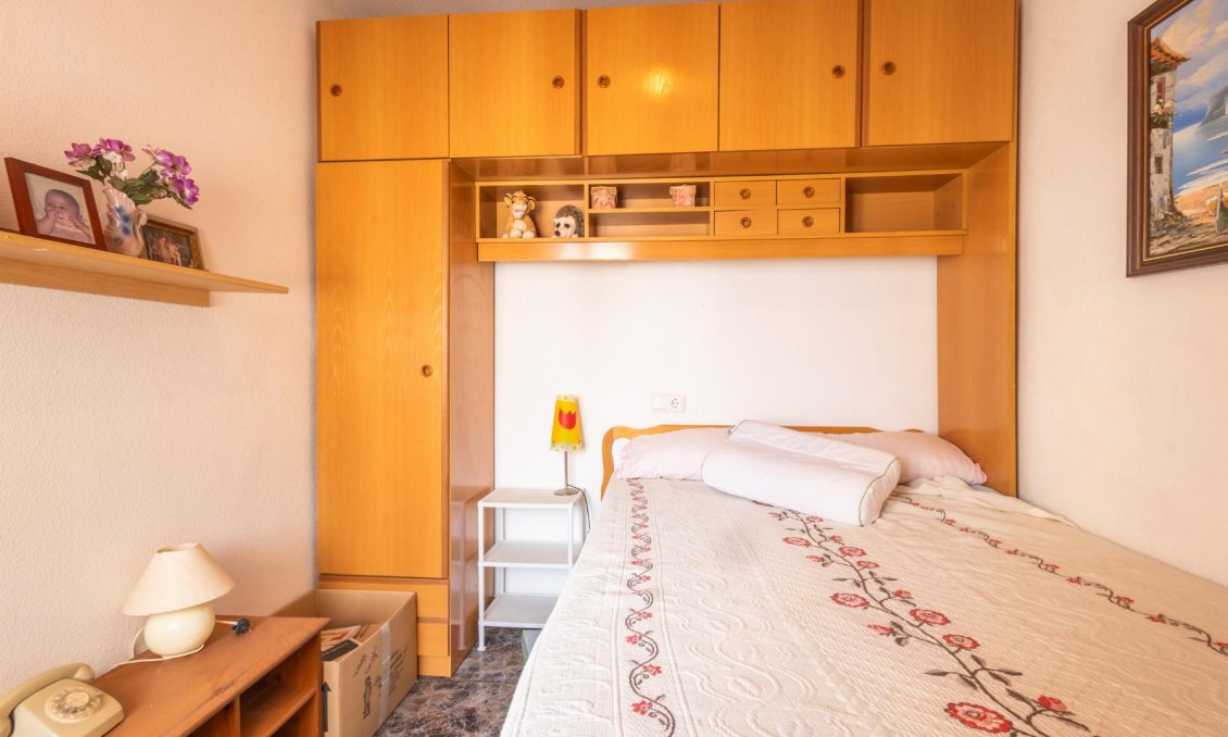Segunda mano - Villa -
Torrevieja - Costa Blanca