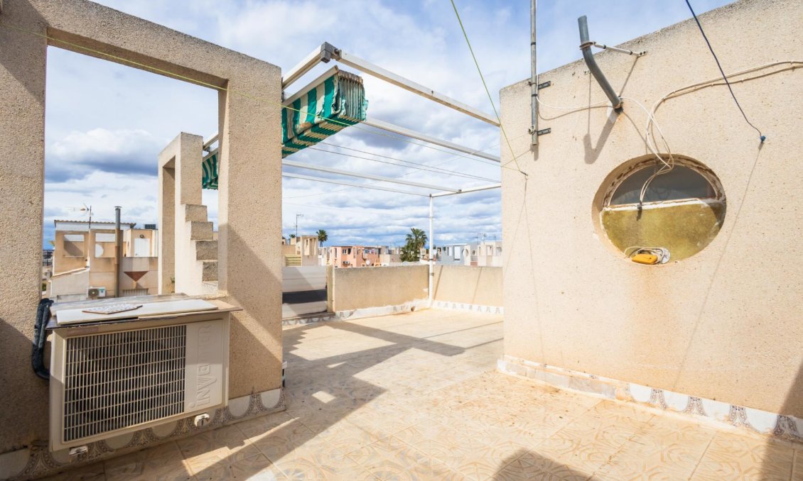 Segunda mano - Villa -
Torrevieja - Costa Blanca
