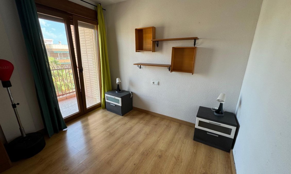 Segunda mano - Apartamento -
Torrevieja - Costa Blanca