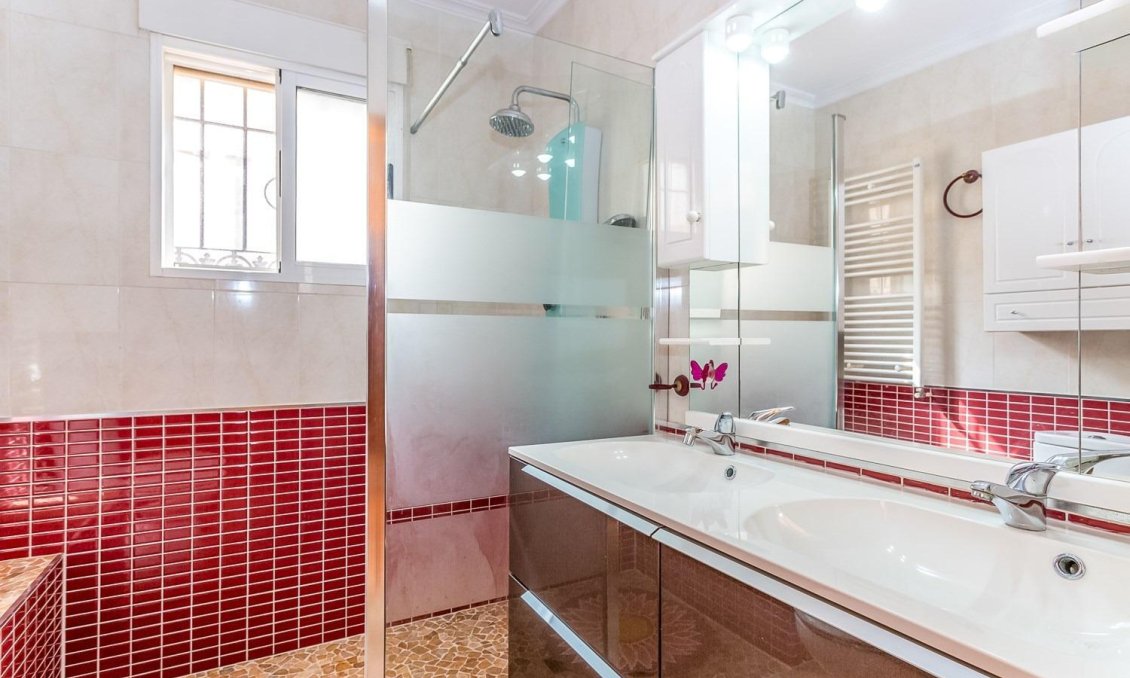 Segunda mano - Villa -
Orihuela Costa - Costa Blanca
