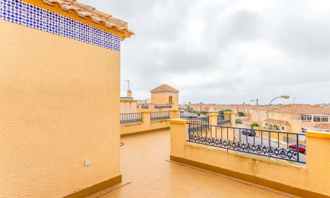 Segunda mano - Villa -
Orihuela Costa - Costa Blanca