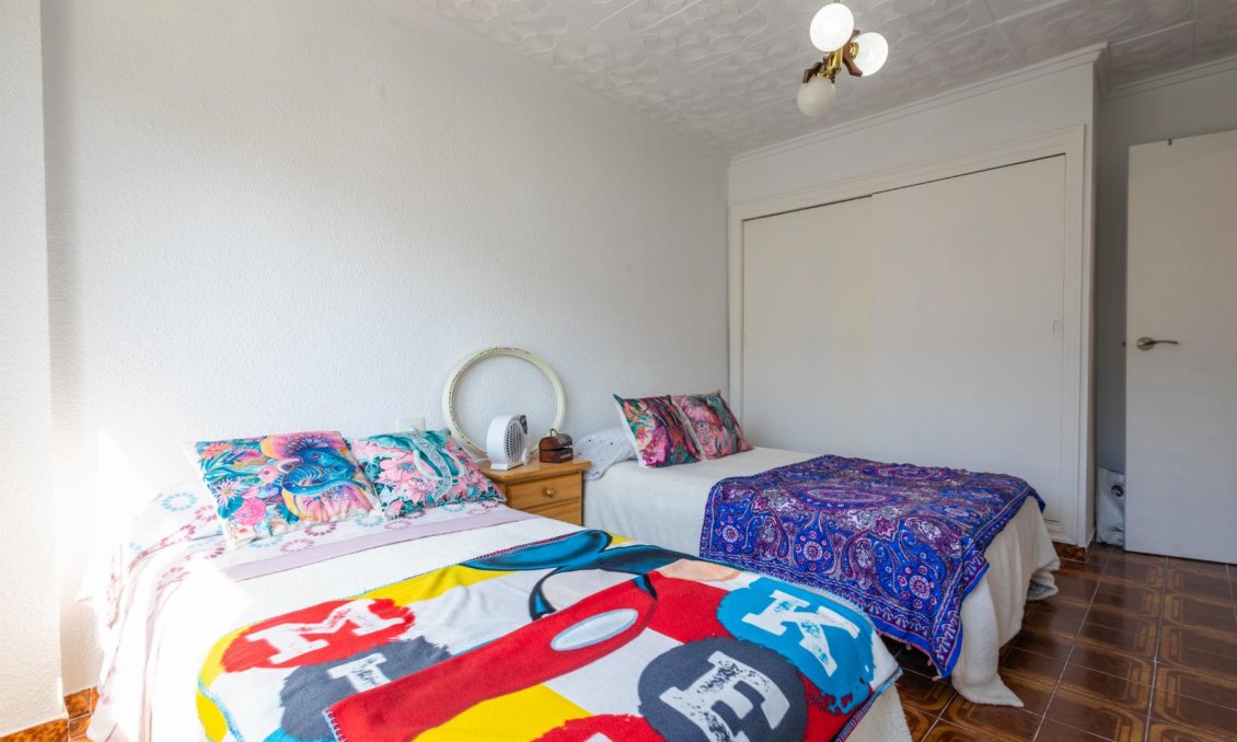 Használt Ingatlanok - Apartman -
Torrevieja - Costa Blanca