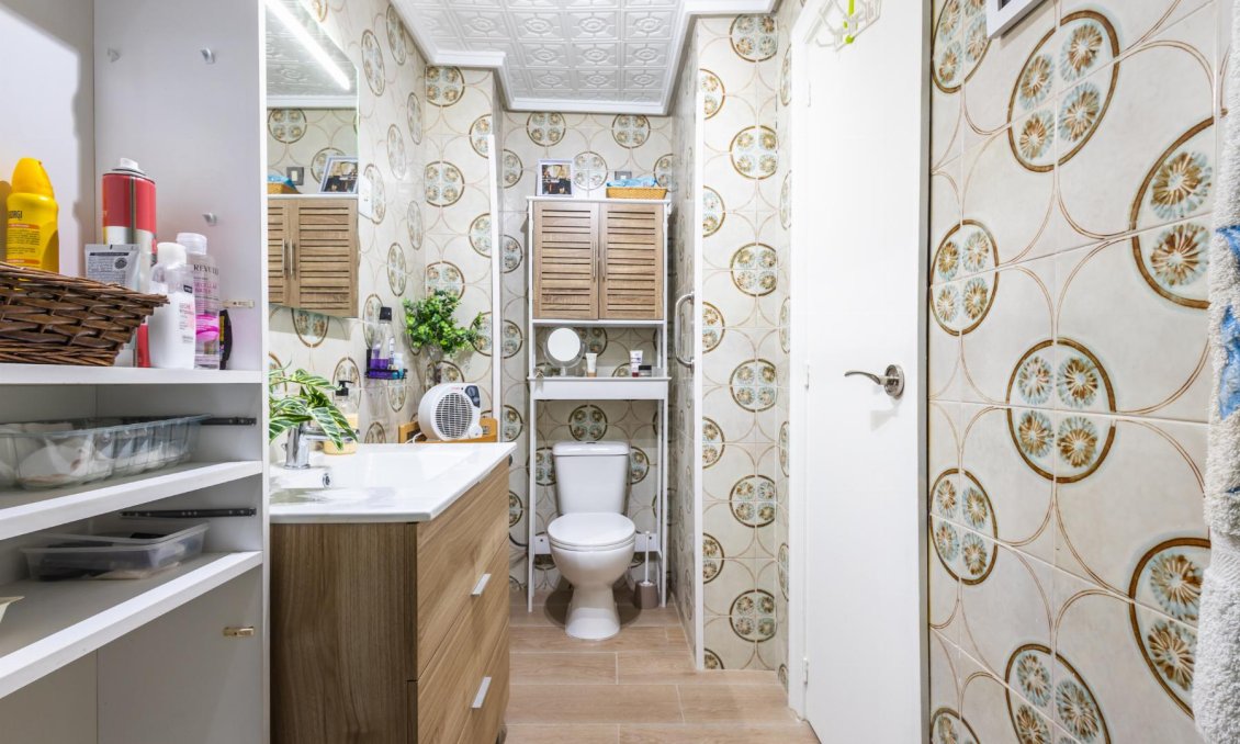 Használt Ingatlanok - Apartman -
Torrevieja - Costa Blanca