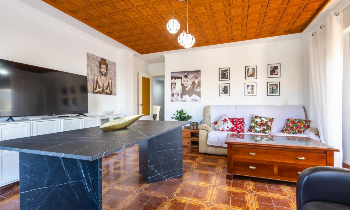 Használt Ingatlanok - Apartman -
Torrevieja - Costa Blanca