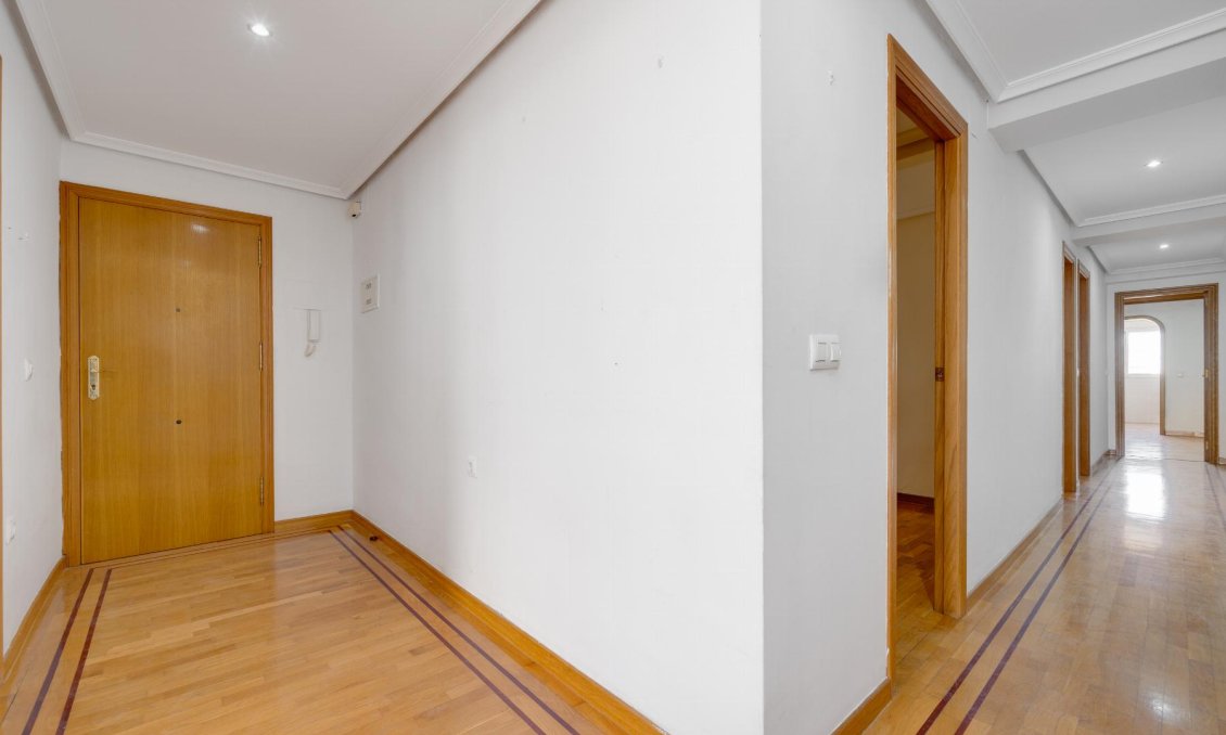 Segunda mano - Apartamento -
Torrevieja - Costa Blanca