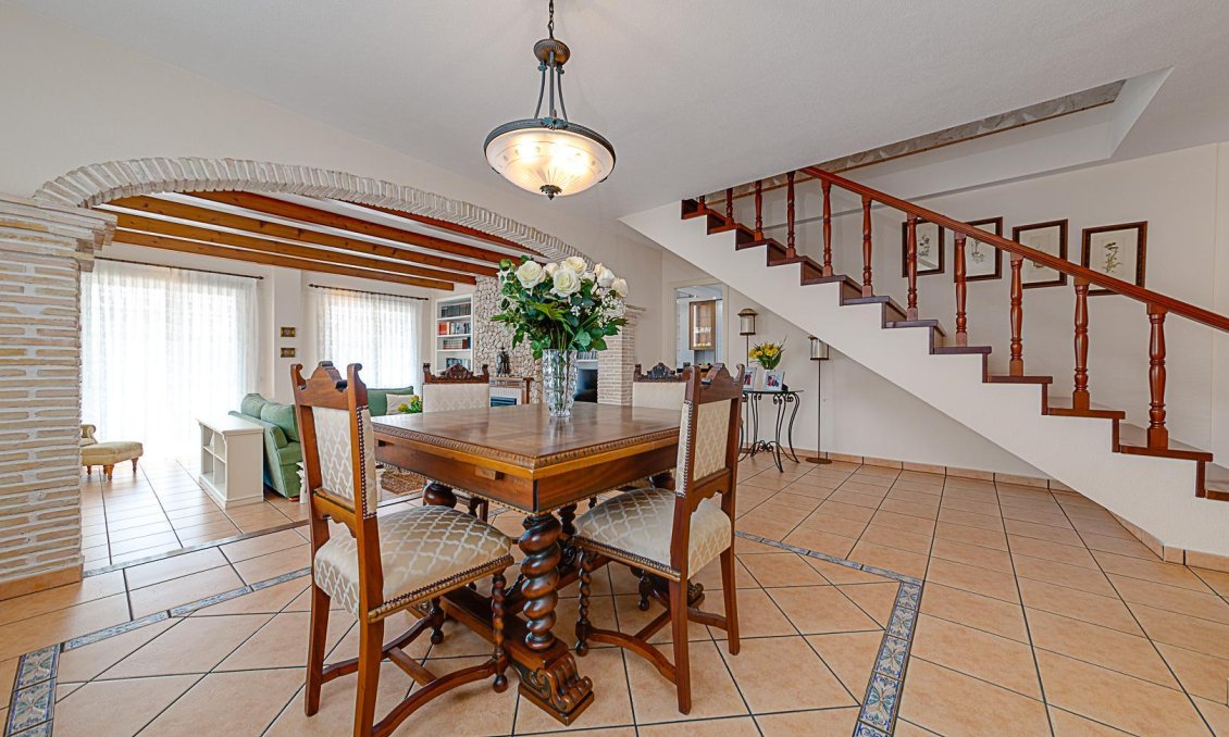 Wiederverkauf - Villa -
Torrevieja - Costa Blanca
