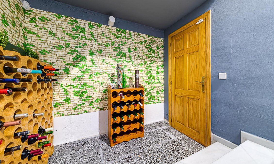 Wiederverkauf - Villa -
Torrevieja - Costa Blanca