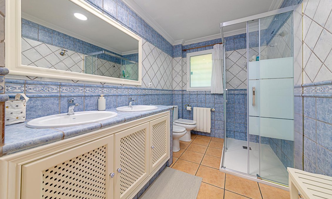 Wiederverkauf - Villa -
Torrevieja - Costa Blanca