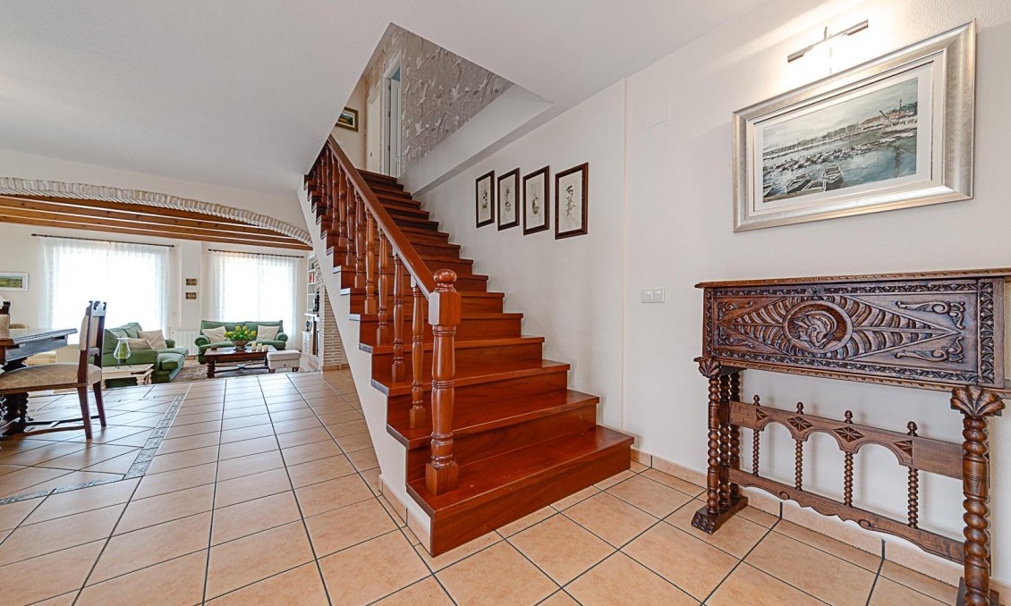 Wiederverkauf - Villa -
Torrevieja - Costa Blanca
