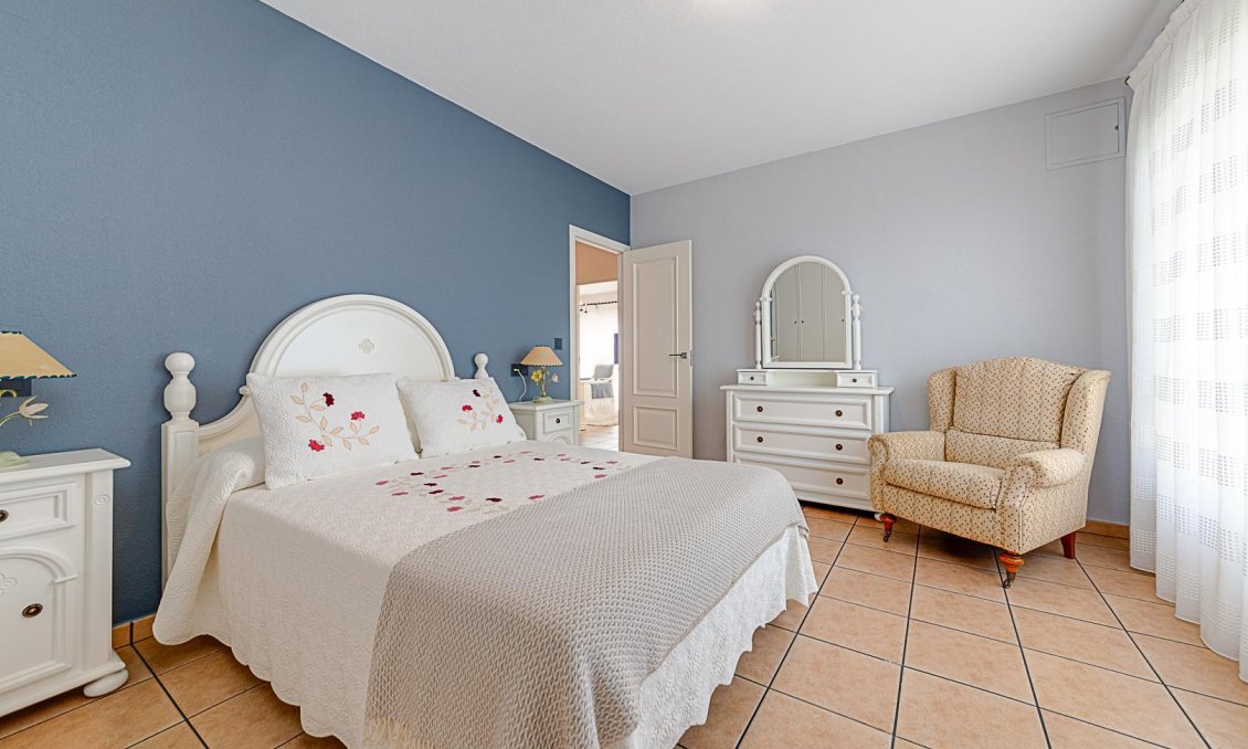 Wiederverkauf - Villa -
Torrevieja - Costa Blanca