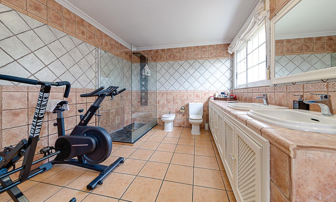 Wiederverkauf - Villa -
Torrevieja - Costa Blanca