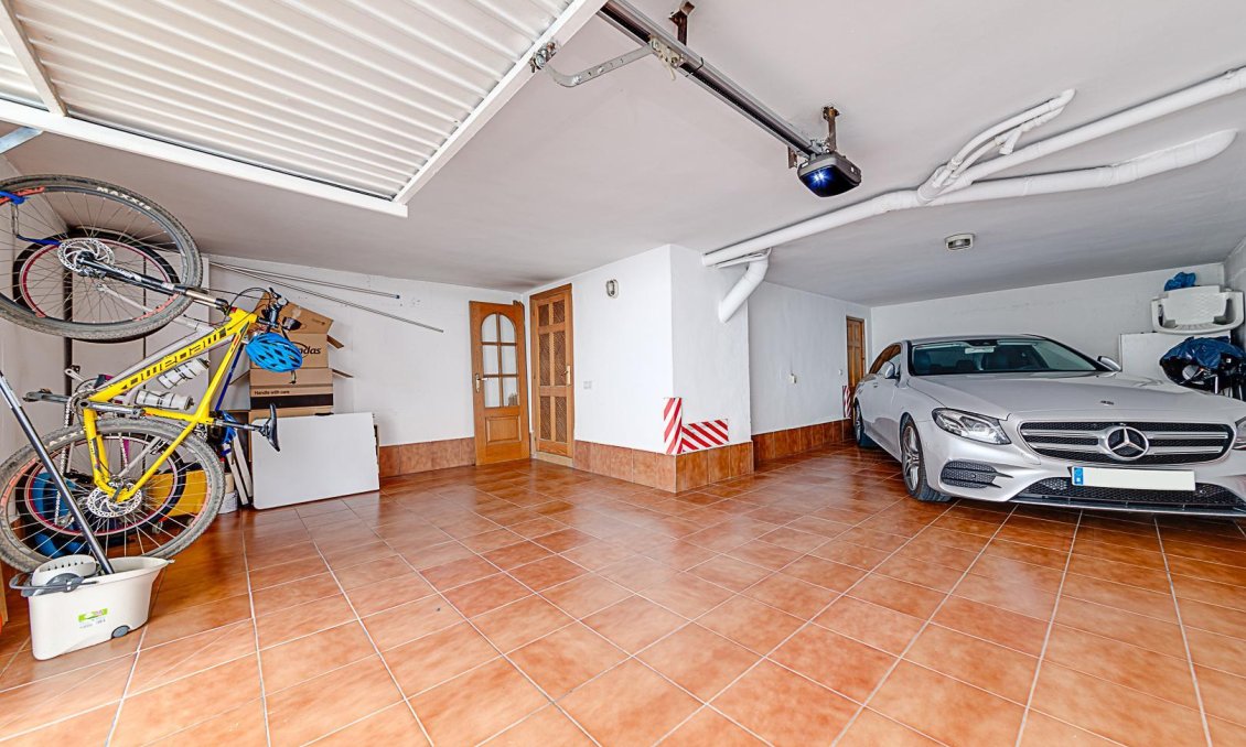 Wiederverkauf - Villa -
Torrevieja - Costa Blanca