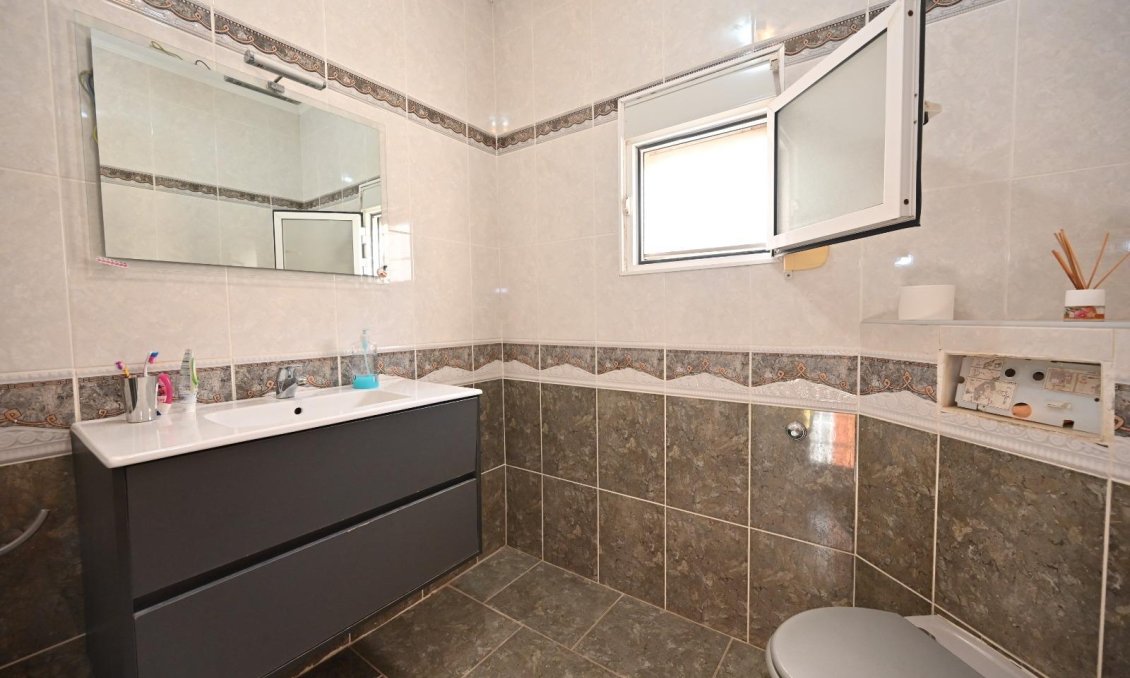 Segunda mano - Town House -
Torrevieja - Costa Blanca