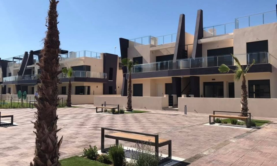 Segunda mano - Bungalow -
Pilar de la Horadada - Costa Blanca
