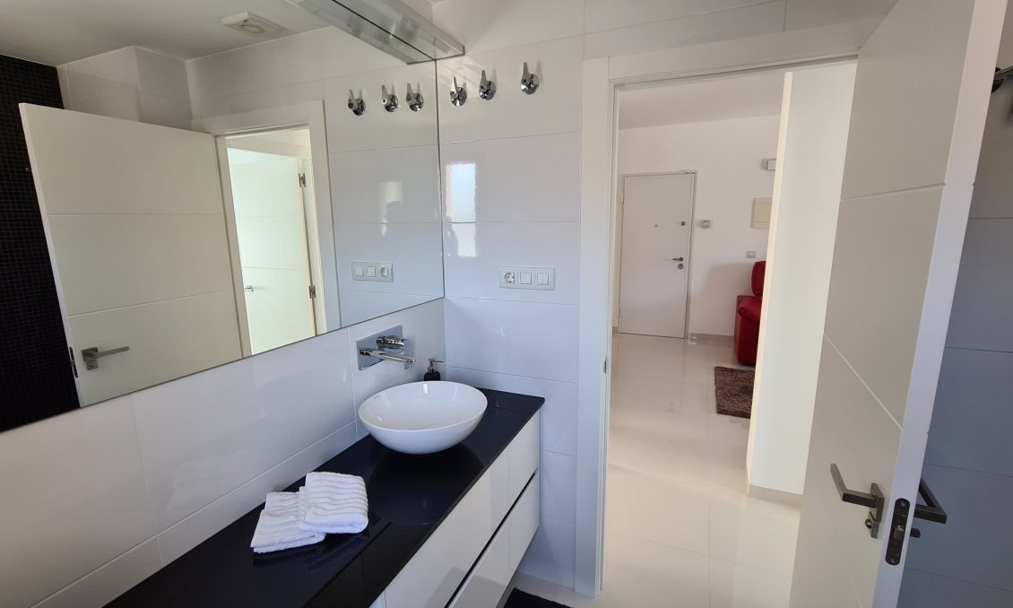 Segunda mano - Bungalow -
Pilar de la Horadada - Costa Blanca