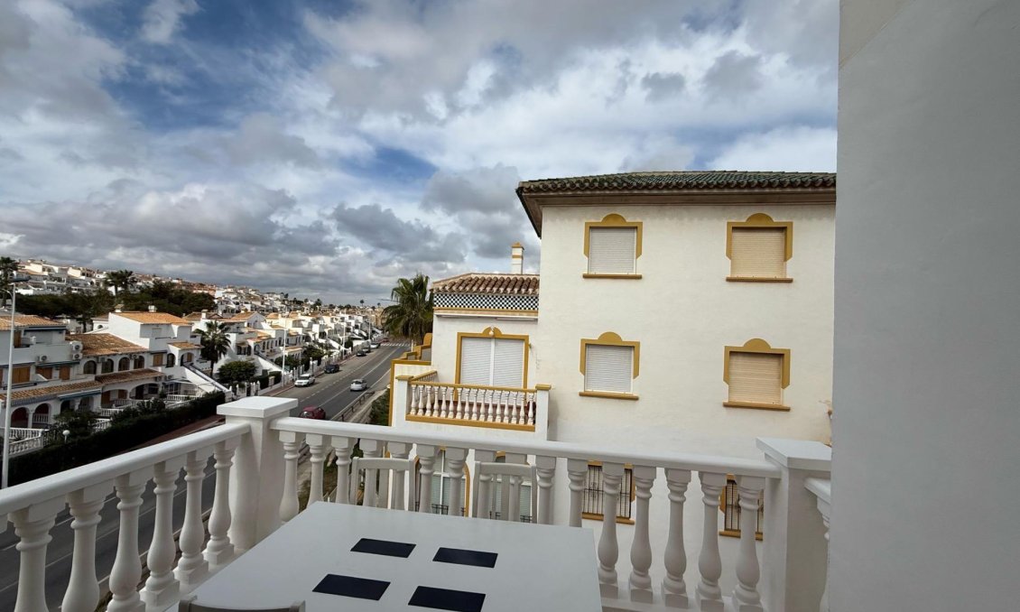 Wiederverkauf - Bungalow -
Torrevieja - Cañada Del Molino