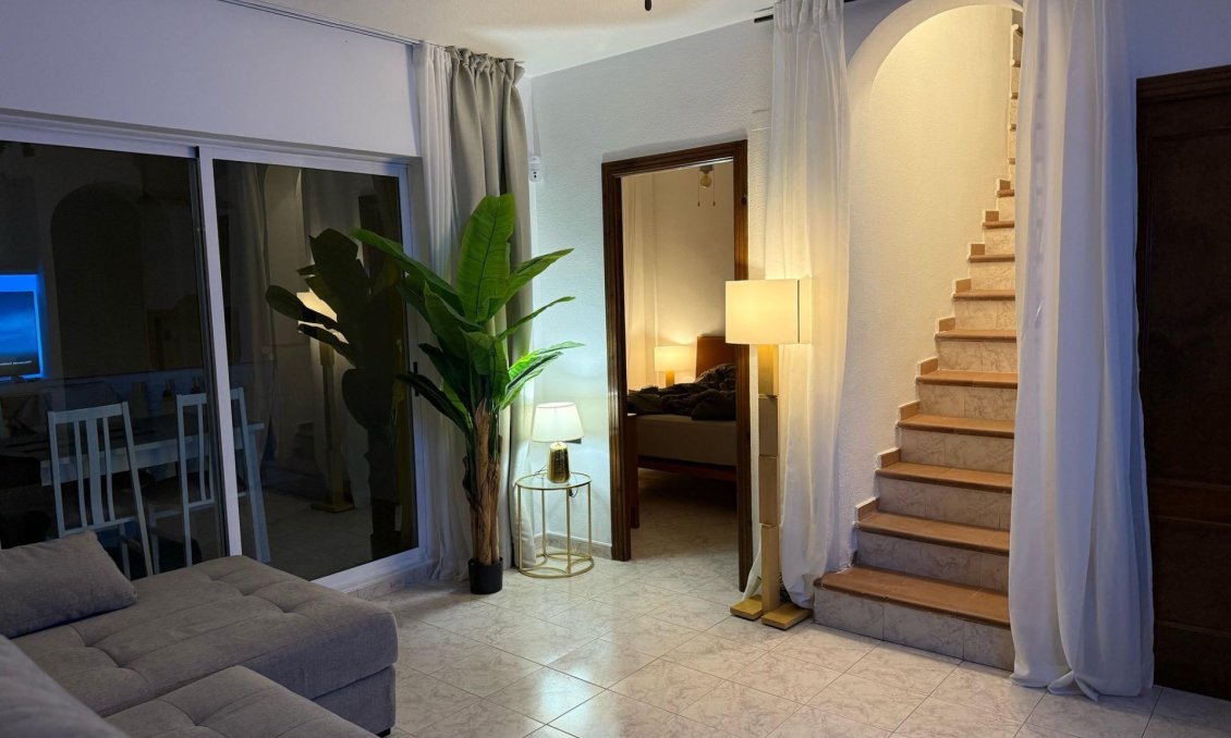 Wiederverkauf - Bungalow -
Torrevieja - Cañada Del Molino