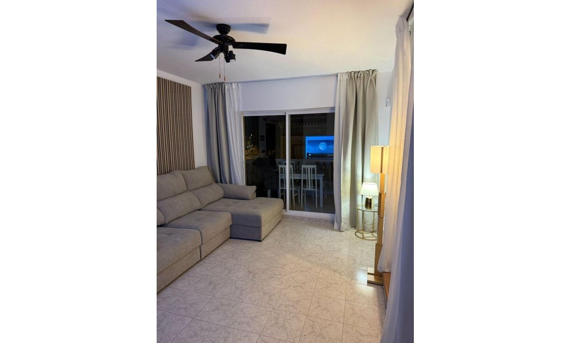 Segunda mano - Bungalow -
Torrevieja - Cañada Del Molino
